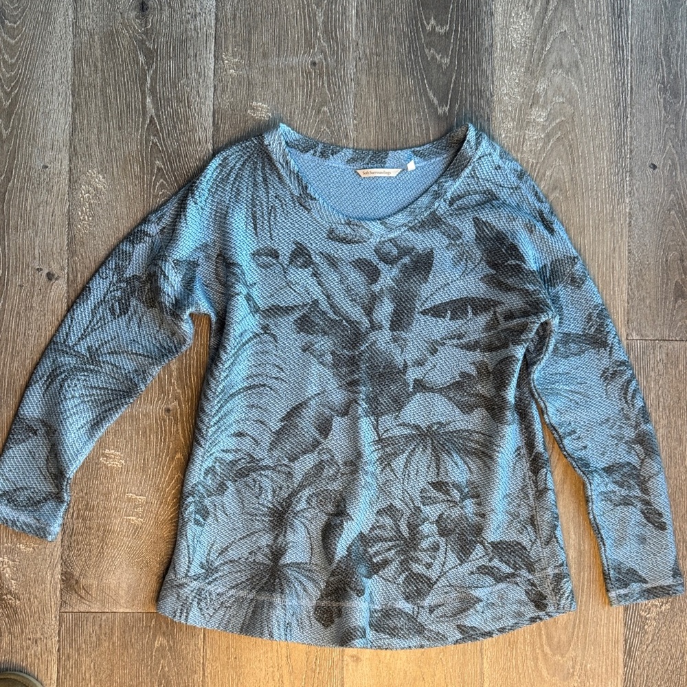 Soft Surroundings Blue and Black Patterned Sweater JM0168